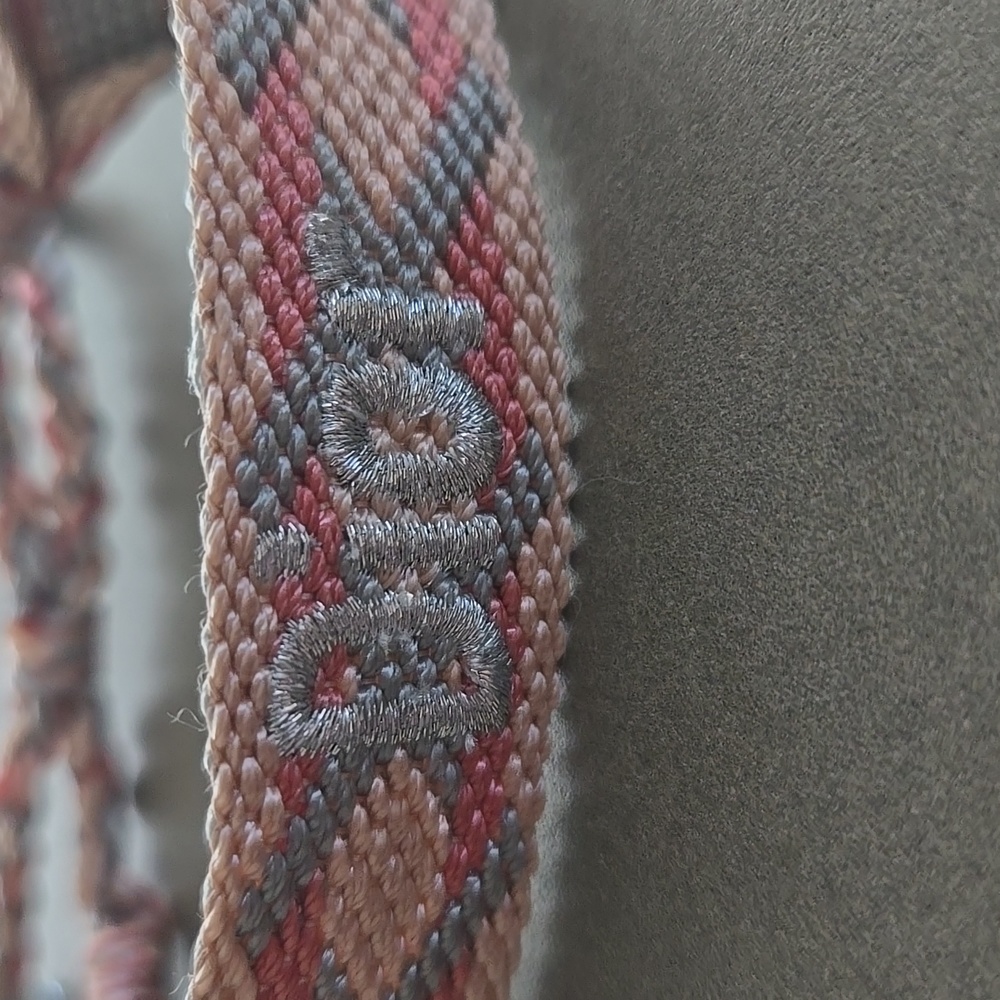 New rare never used authentic DIOR woven friendship bracelet Only 1x peach &pink - Picture 3 of 7